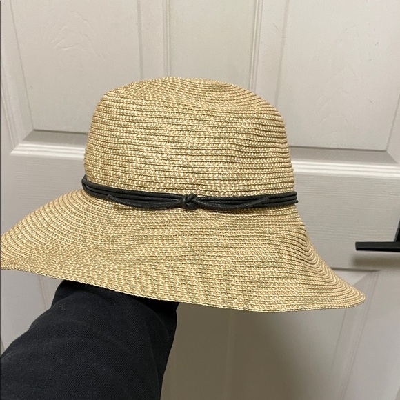 Talula Accessories - Talula | Tan | Straw | Black Cow Leather Band | Sun Hat | ResortWear | Size S